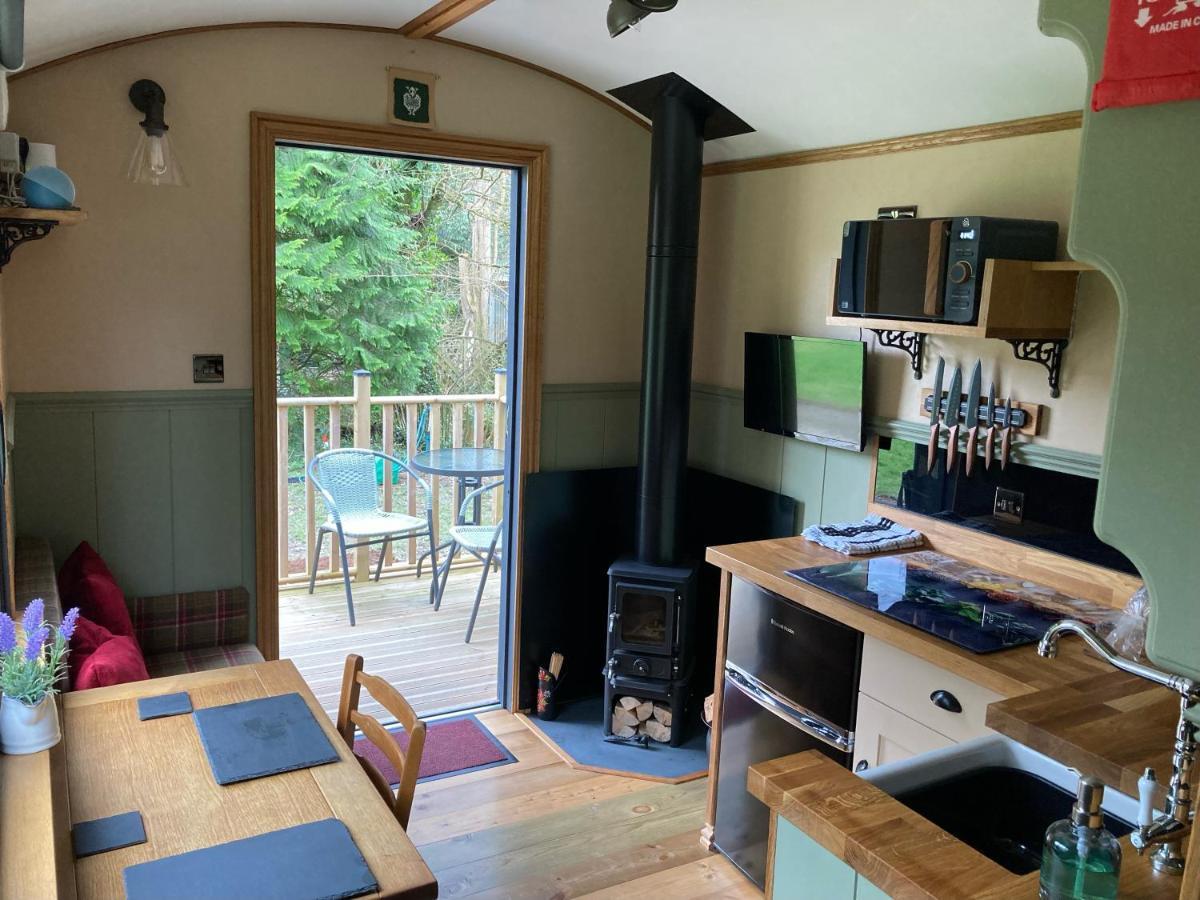 Brook The Shepherd Hut Saltash Exterior photo